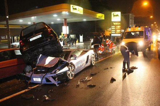 Lamborghini accidente